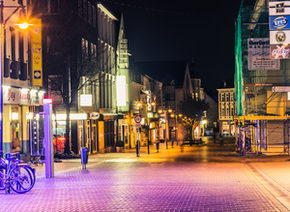 Pedestrian precinct in Opladen at night