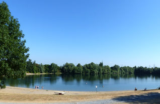 Hitdorfer See mit Badestelle