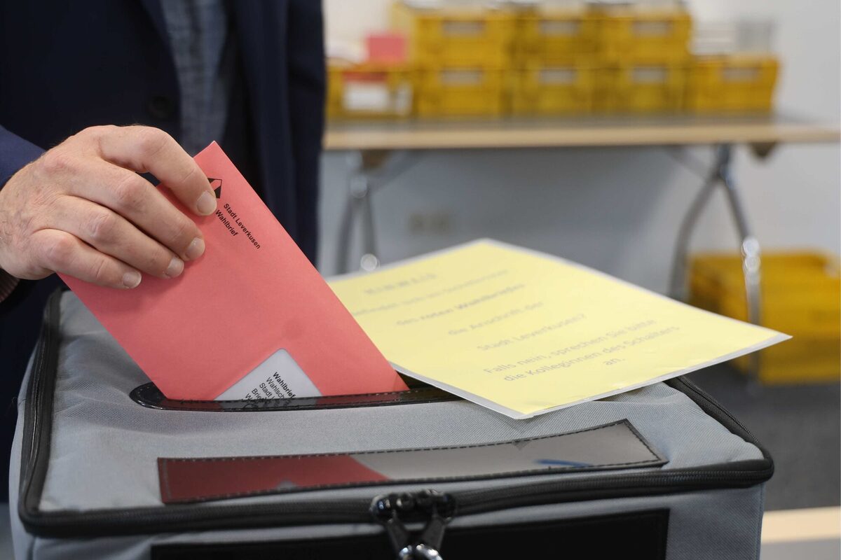 Lev: Briefwahlbüro Wiesdorf