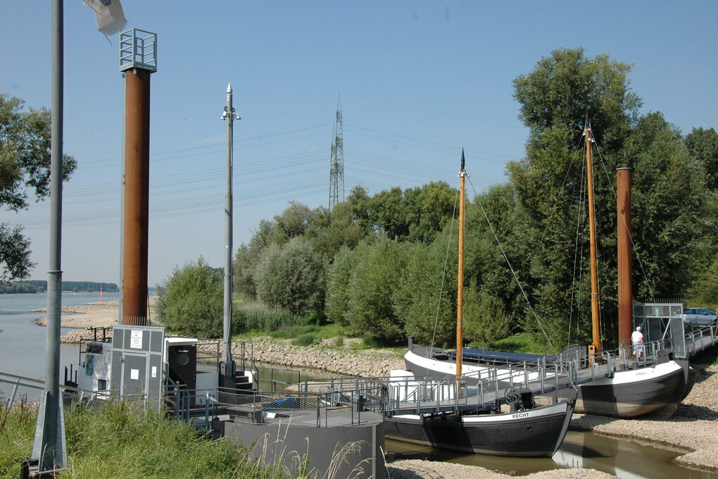 Schiffsbrücke Wuppermündung