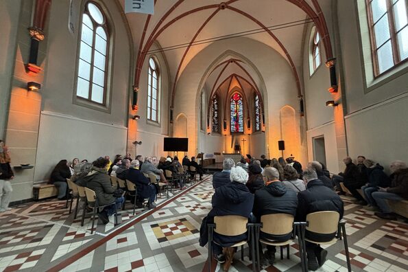 Abschluss in der Jugendkirche Aloysiuskapelle